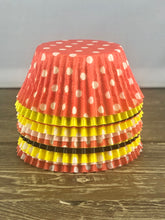 Load image into Gallery viewer, Cupcake Mix Gift Box - Mouse Magic