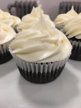 Load image into Gallery viewer, Cupcakes - SINGLE