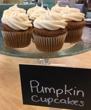 Load image into Gallery viewer, Cupcakes - THANKSGIVING
