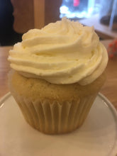 Load image into Gallery viewer, Cupcakes - SINGLE